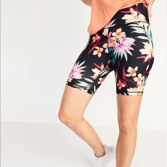 High-Waisted PowerPress Biker Shorts  8-inch - Picture 1 of 5